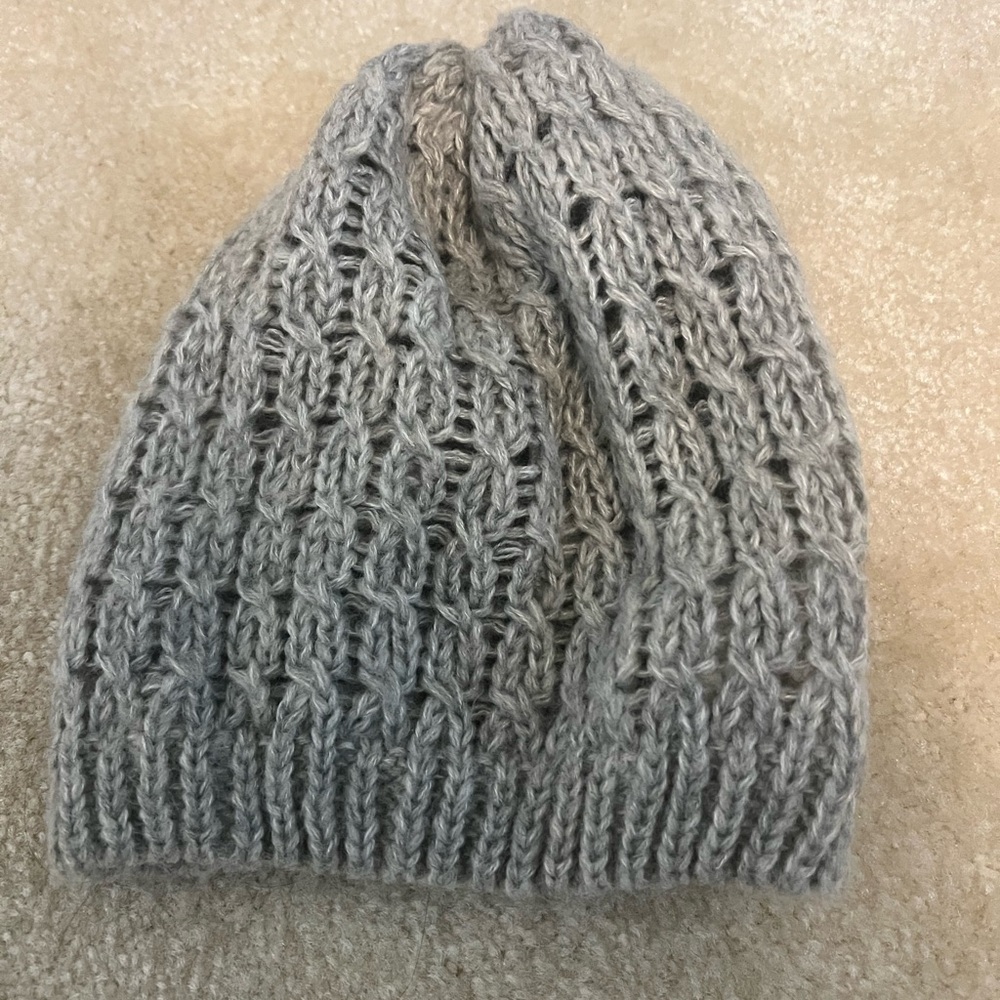 H&M hat